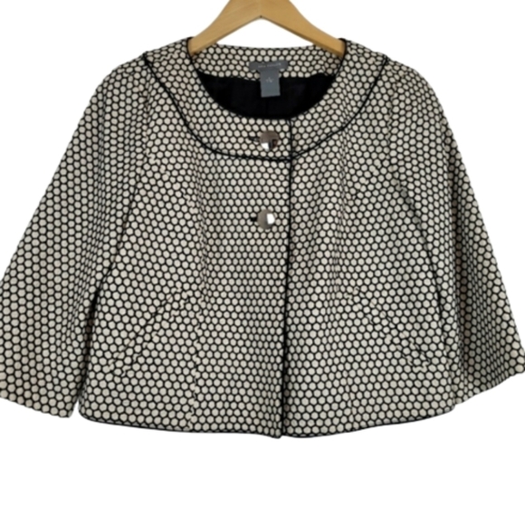 Ann Taylor Jackets & Blazers - Ann Taylor black and white honeycomb cropped peacoat